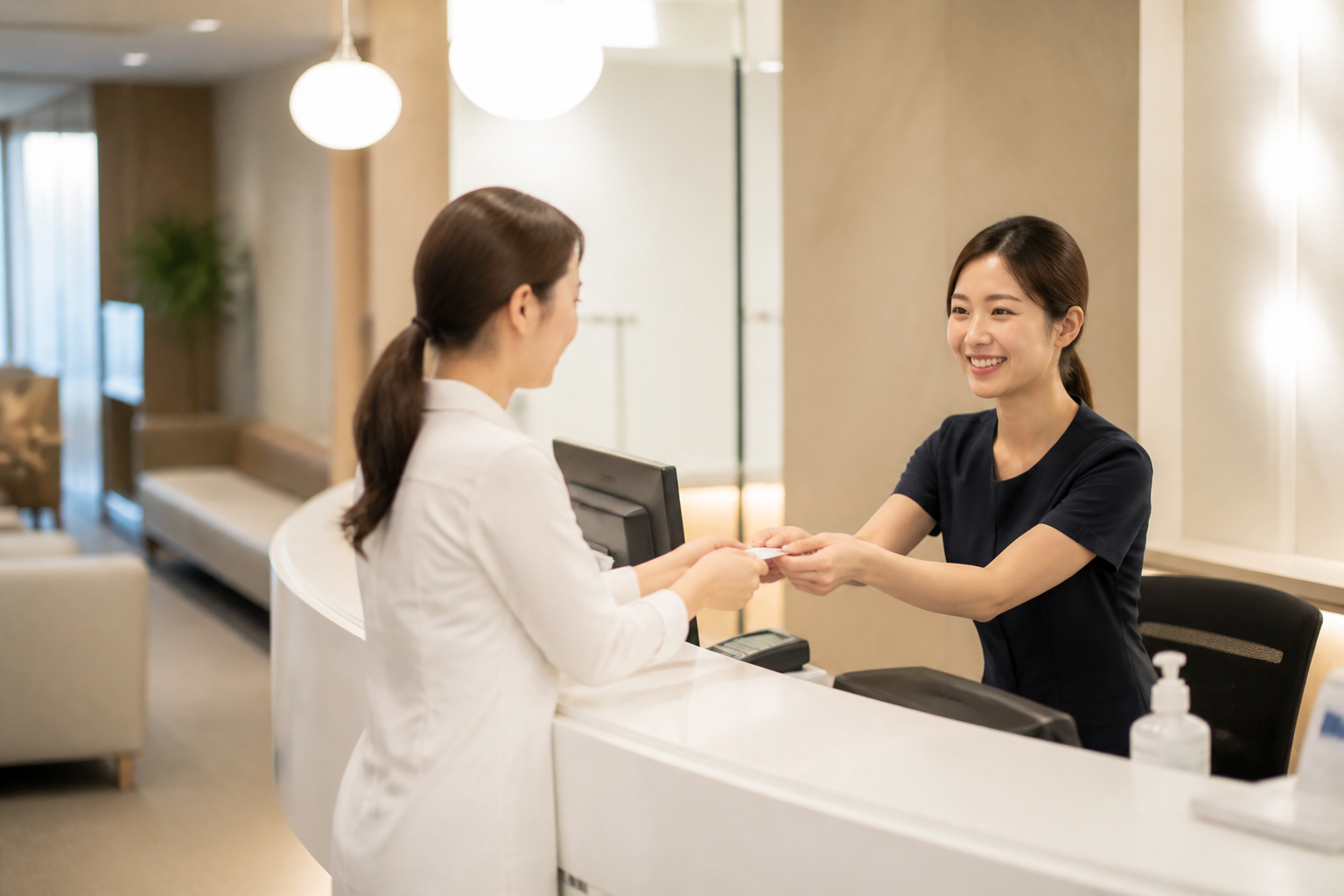 치료 끝난 환자 재방문 유도하는 CRM 알림톡 최적의 발송 주기 삽화 1